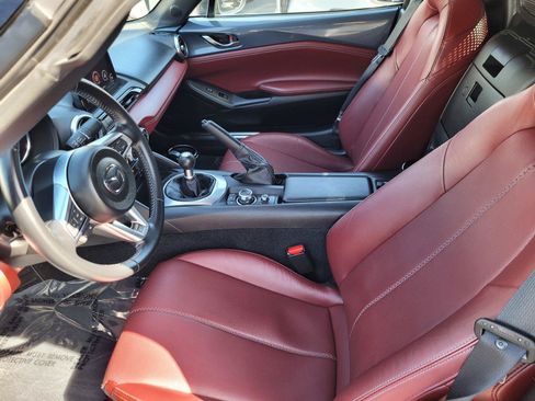 Used 2020 MAZDA MX-5 Miata Grand Touring RWD image 15