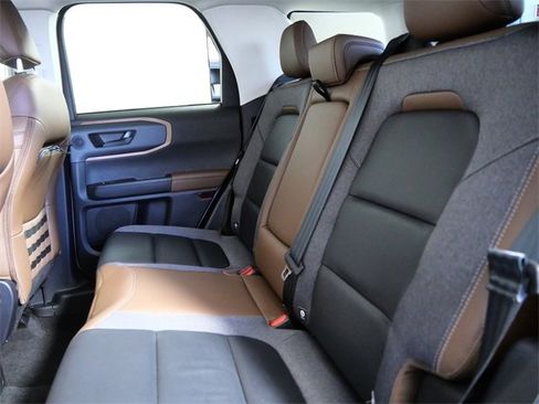 Certified 2023 Ford Bronco Sport Outer Banks w/ Tech Package image 15