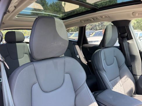 Certified 2026 Volvo XC60 B5 Plus AWD/4WD image 11