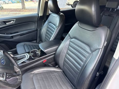 Used 2018 Ford Edge SEL w/ Equipment Group 201A FWD image 10