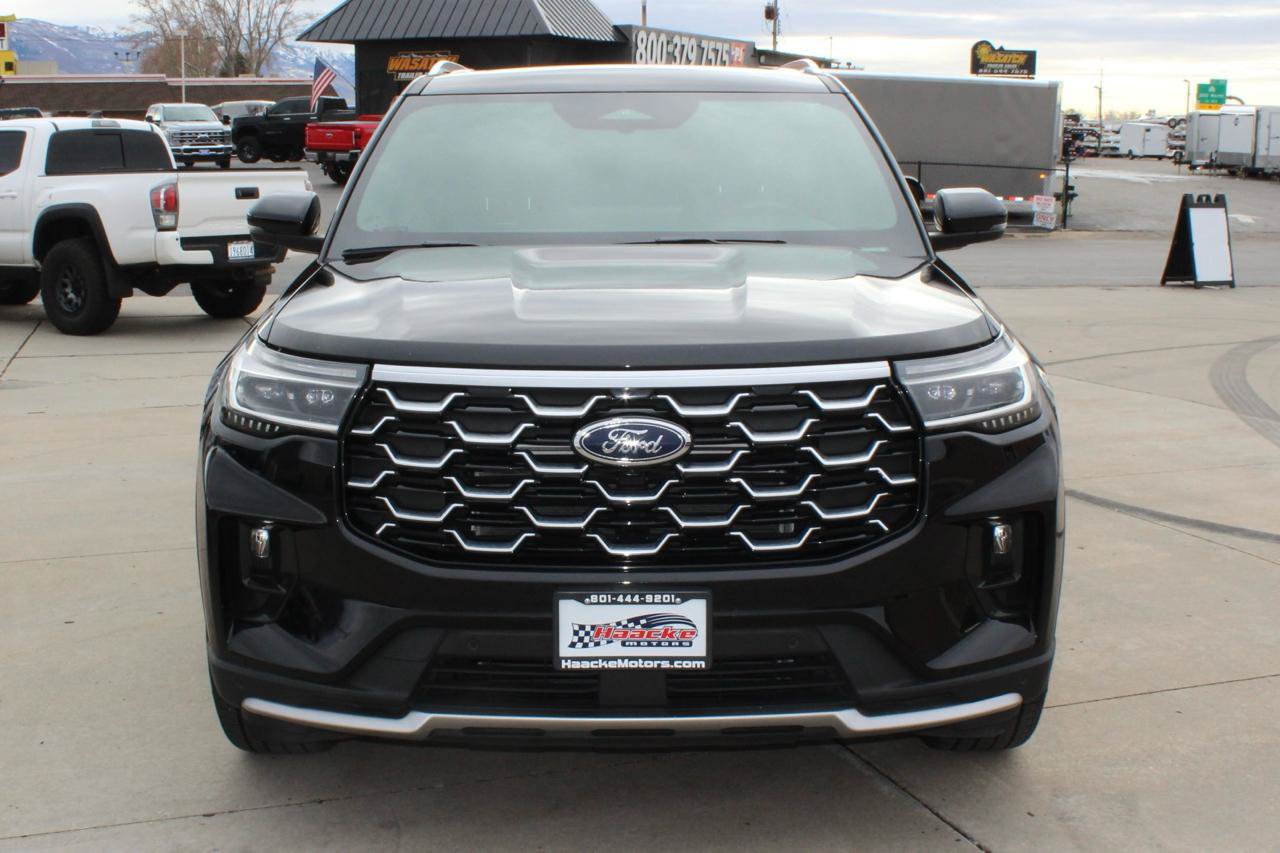 Used 2025 Ford Explorer Platinum w/ LUX Leather Package AWD/4WD image 12