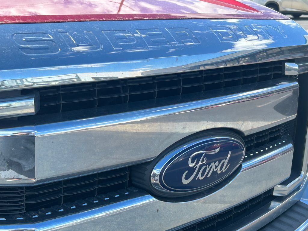 Used 2015 Ford F350 Lariat w/ Lariat Ultimate Package AWD/4WD image 11