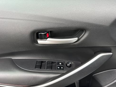 Used 2023 Toyota Corolla SE image 12