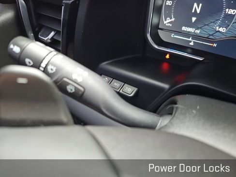 Used 2024 GMC Sierra 1500 AT4 w/ Technology Package image 45