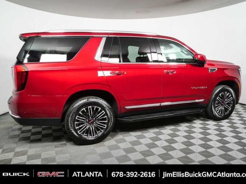 Used 2025 GMC Yukon Elevation AWD/4WD image 2