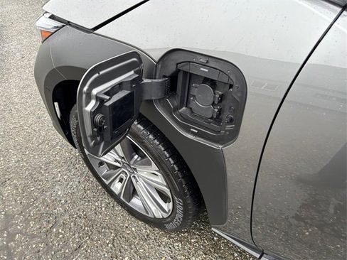 Certified 2023 Subaru Solterra AWD image 27