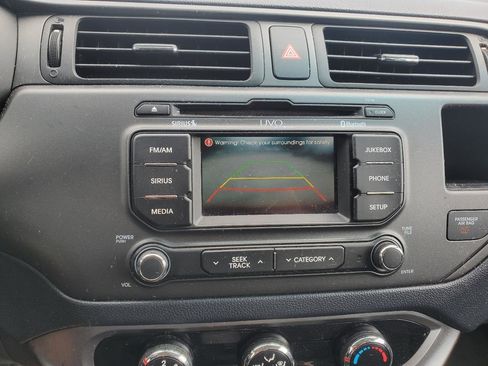 Used 2013 Kia Rio EX w/ Convenience Pkg image 21