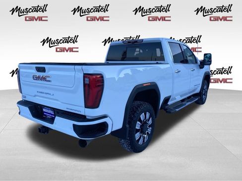 Used 2024 GMC Sierra 3500 Denali w/ Denali Reserve Package image 8