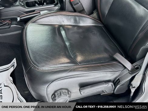 Used 2020 Jeep Gladiator Rubicon AWD/4WD image 19