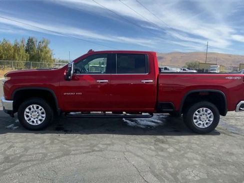 Used 2021 Chevrolet Silverado 2500 LTZ w/ LTZ Convenience Package image 5