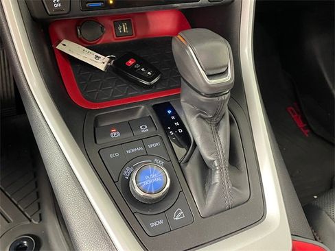 Used 2024 Toyota RAV4 TRD Off-Road image 11