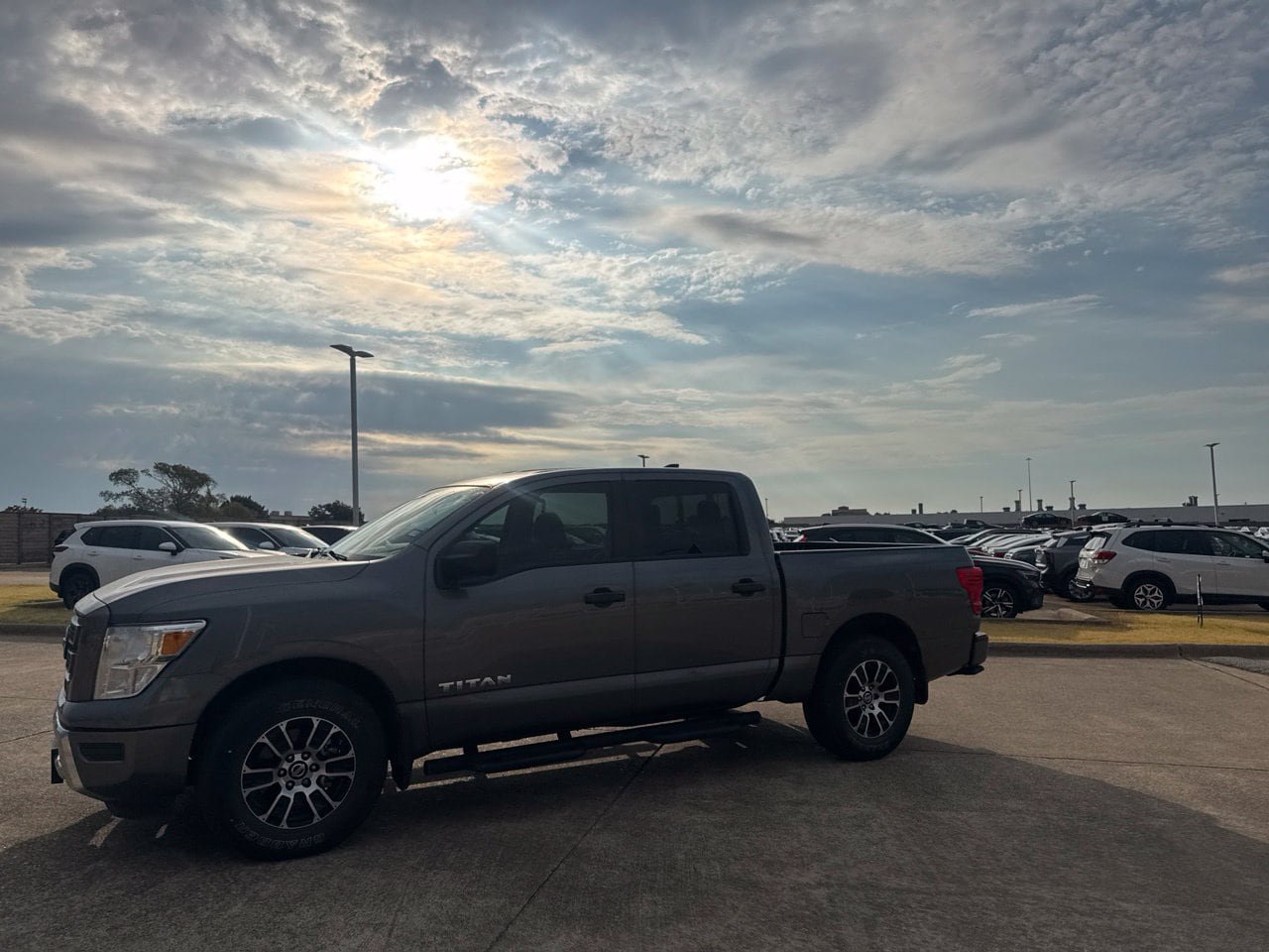 Certified 2022 Nissan Titan SV w/ Accessory Utility Package RWD image 13
