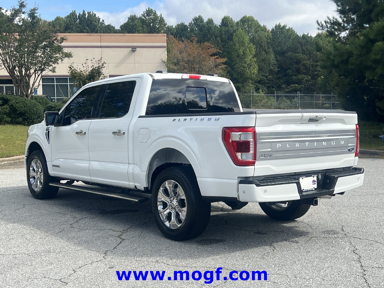 Certified 2023 Ford F150 Platinum w/ Equipment Group 701A High AWD/4WD image 4