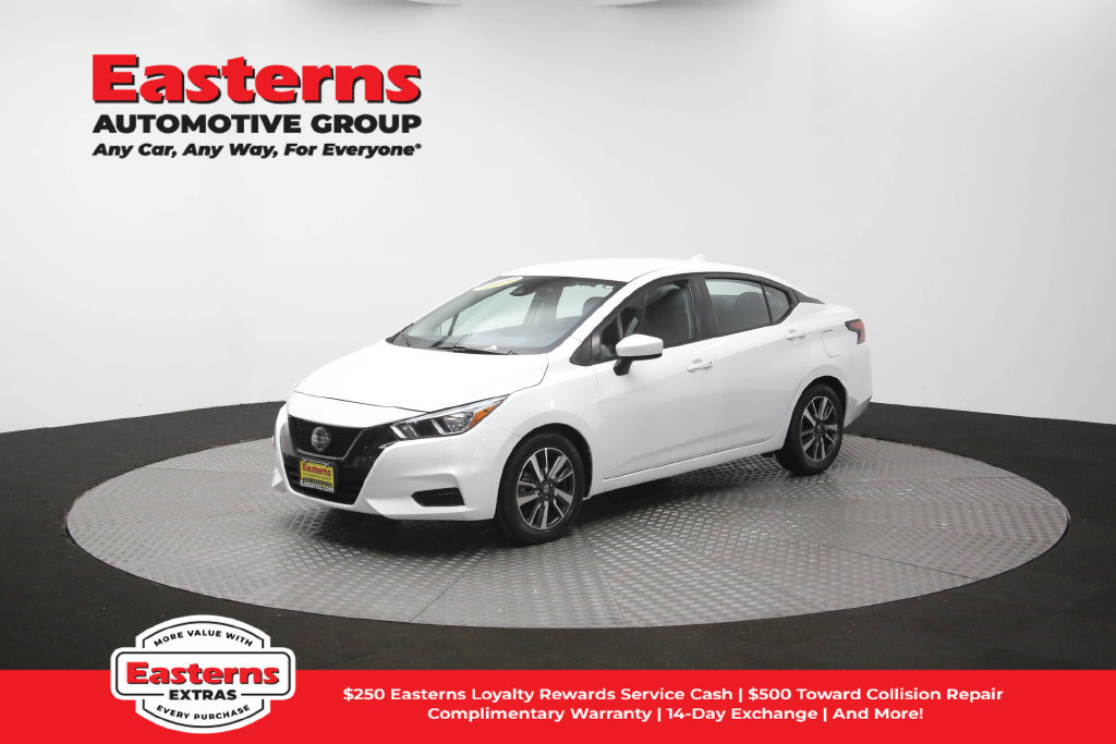 Used 2022 Nissan Versa SV FWD image 58