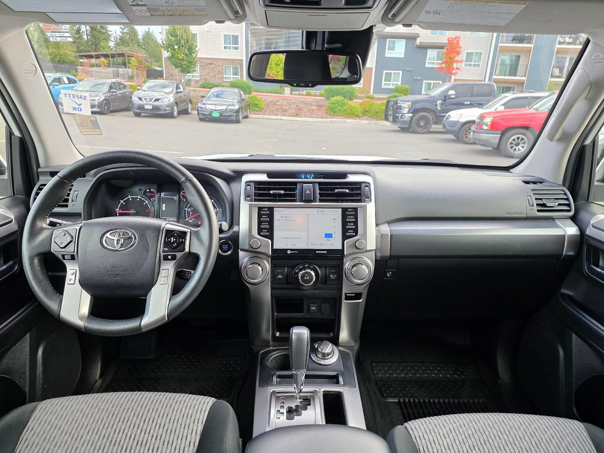 Used 2024 Toyota 4Runner SR5 AWD/4WD image 11