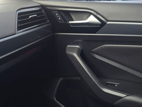 Used 2019 Volkswagen Jetta GLI image 37