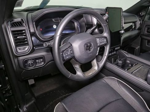 Used 2025 RAM 3500 Limited AWD/4WD image 19