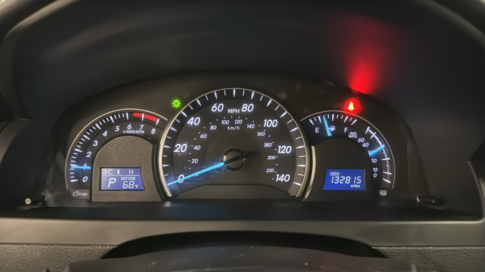 Used 2014 Toyota Camry LE FWD image 15