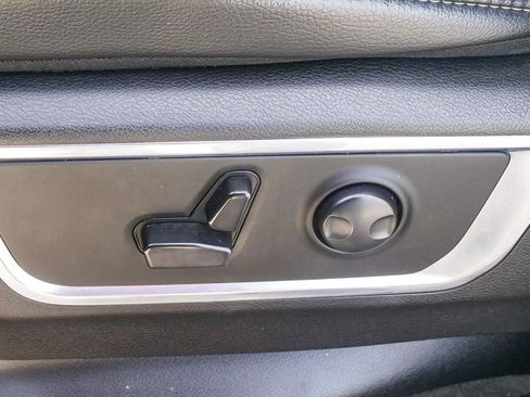 Used 2024 RAM 1500 Laramie image 20