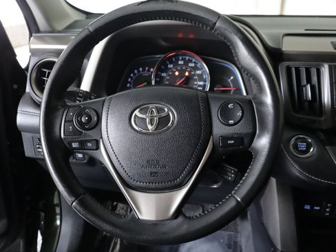 Used 2013 Toyota RAV4 Limited AWD/4WD image 13