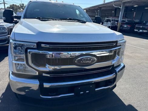 Used 2021 Ford F250 XLT AWD/4WD image 9