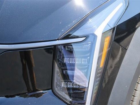 New 2026 Kia EV9 Wind image 4