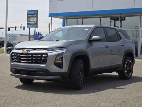New 2026 Chevrolet Equinox LT AWD/4WD image 12