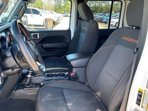 Used 2023 Jeep Gladiator Mojave image 18