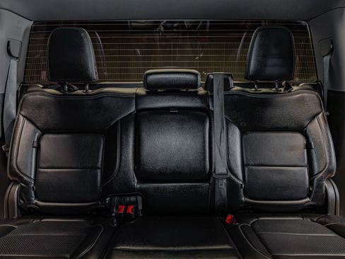 Used 2021 Chevrolet Silverado 1500 LT Trail Boss w/ Bed Protection Package image 22