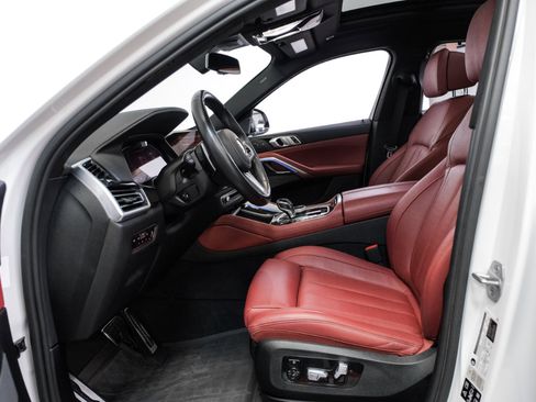 Used 2021 BMW X6 xDrive40i w/ M Sport Package image 4