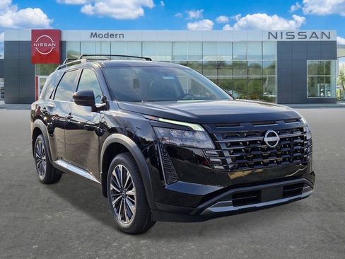 New 2026 Nissan Pathfinder Platinum FWD image 7