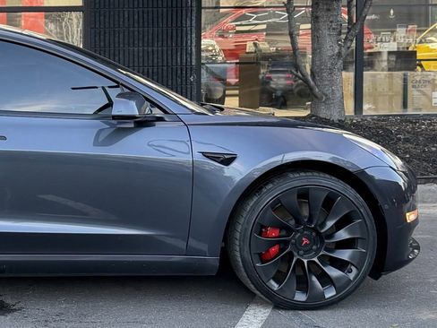 Used 2022 Tesla Model 3 Performance image 23
