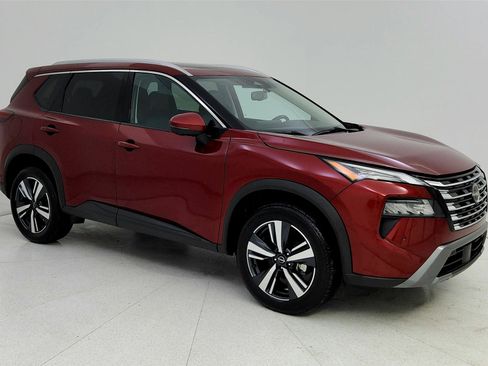 Used 2024 Nissan Rogue SL w/ SL Premium Package image 6