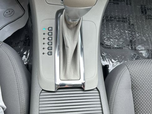 Used 2010 Chevrolet Malibu LS image 22
