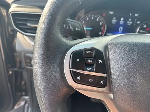 Used 2024 Ford Explorer XLT w/ Equipment Group 202A image 23