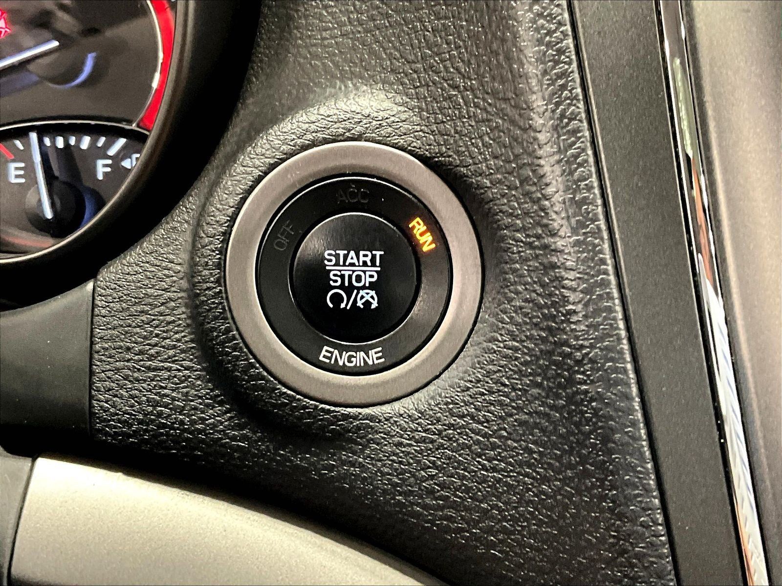 Used 2016 Dodge Journey Crossroad FWD image 39