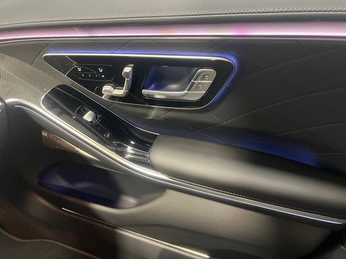 Used 2025 Mercedes-Benz S 580 4MATIC Sedan image 27