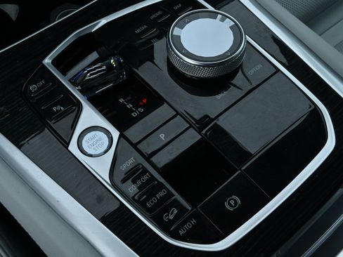 Certified 2026 BMW X6 M60i AWD/4WD image 26