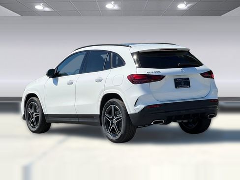 New 2026 Mercedes-Benz GLA 250 image 3