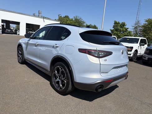 Used 2024 Alfa Romeo Stelvio Ti AWD/4WD image 3