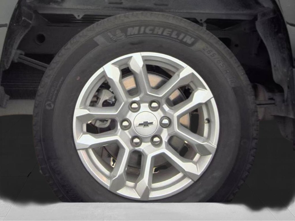 Used 2023 Chevrolet Silverado 1500 RST RWD image 9