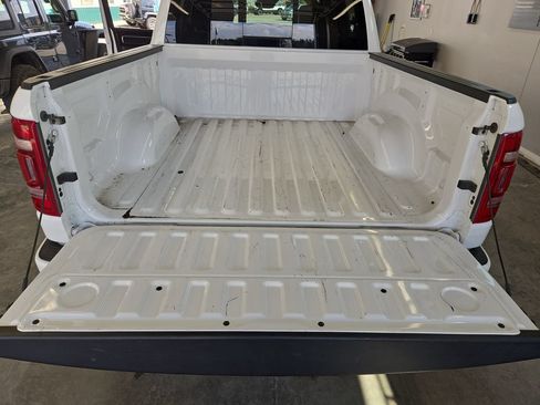 Used 2024 RAM 1500 Laramie AWD/4WD image 30