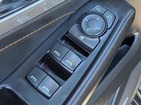 Used 2020 Chevrolet Traverse RS w/ LPO, Floor Liner Package image 17