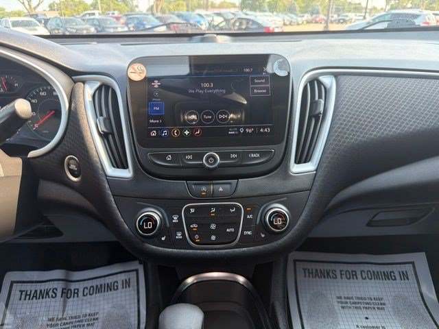 Used 2024 Chevrolet Malibu LT FWD image 23