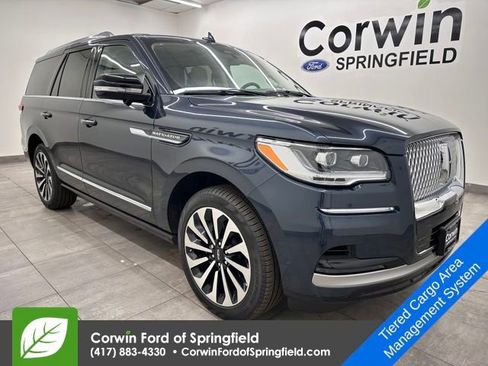 Used 2024 Lincoln Navigator Reserve image 7