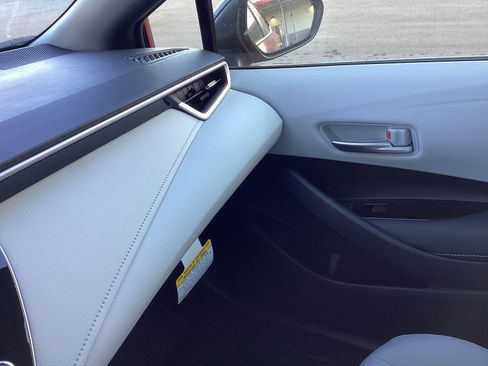 New 2026 Toyota Corolla SE image 30