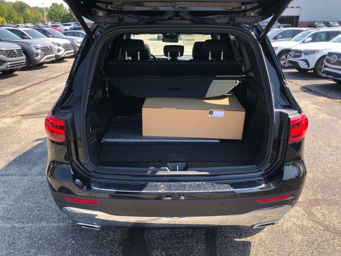 New 2026 Mercedes-Benz GLB 250 4MATIC image 36