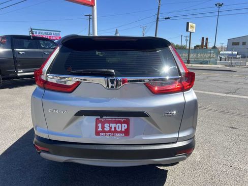 Used 2018 Honda CR-V LX image 6