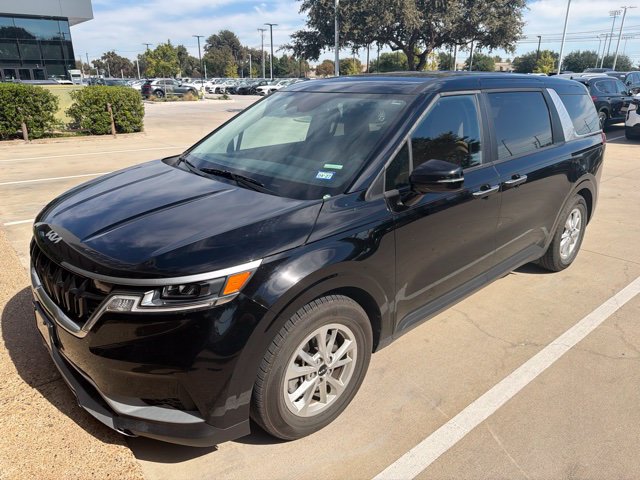 Used 2022 Kia Carnival LX FWD image 3
