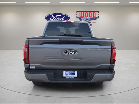 New 2026 Ford F150 XLT w/ XLT Black Appearance Package AWD/4WD image 4
